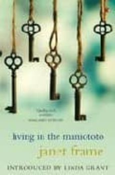 living in the maniototo-9781844084609