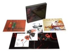 yoshitaka amano: the illustrated biography-beyond the fantasy limited edition-florent gorges-9781506707549